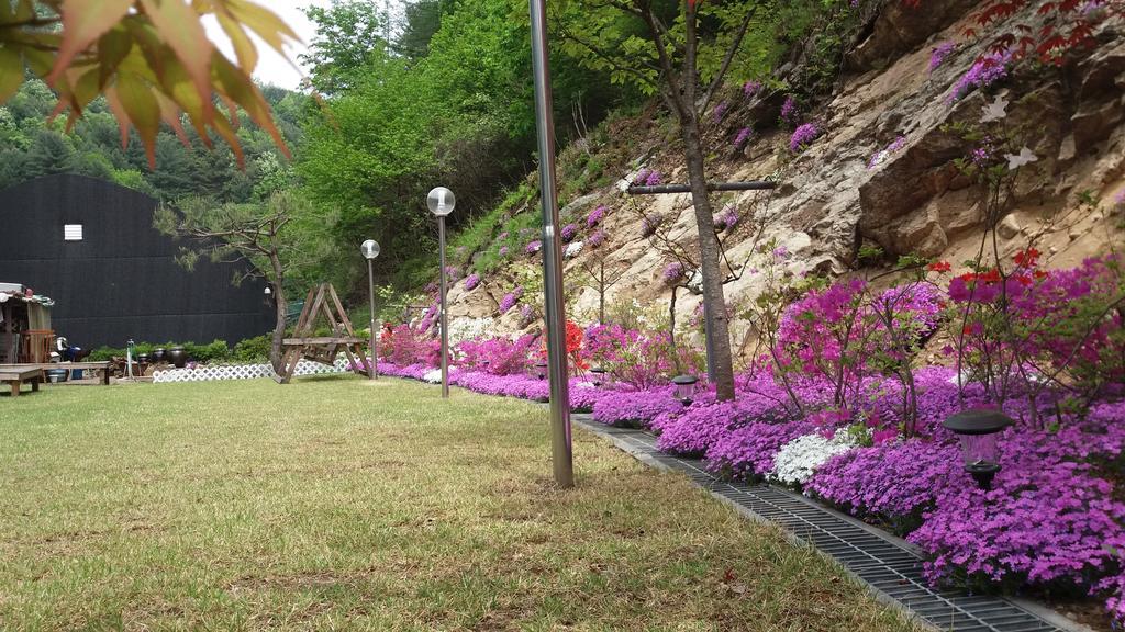 Charm Pension Kaphjong Kültér fotó